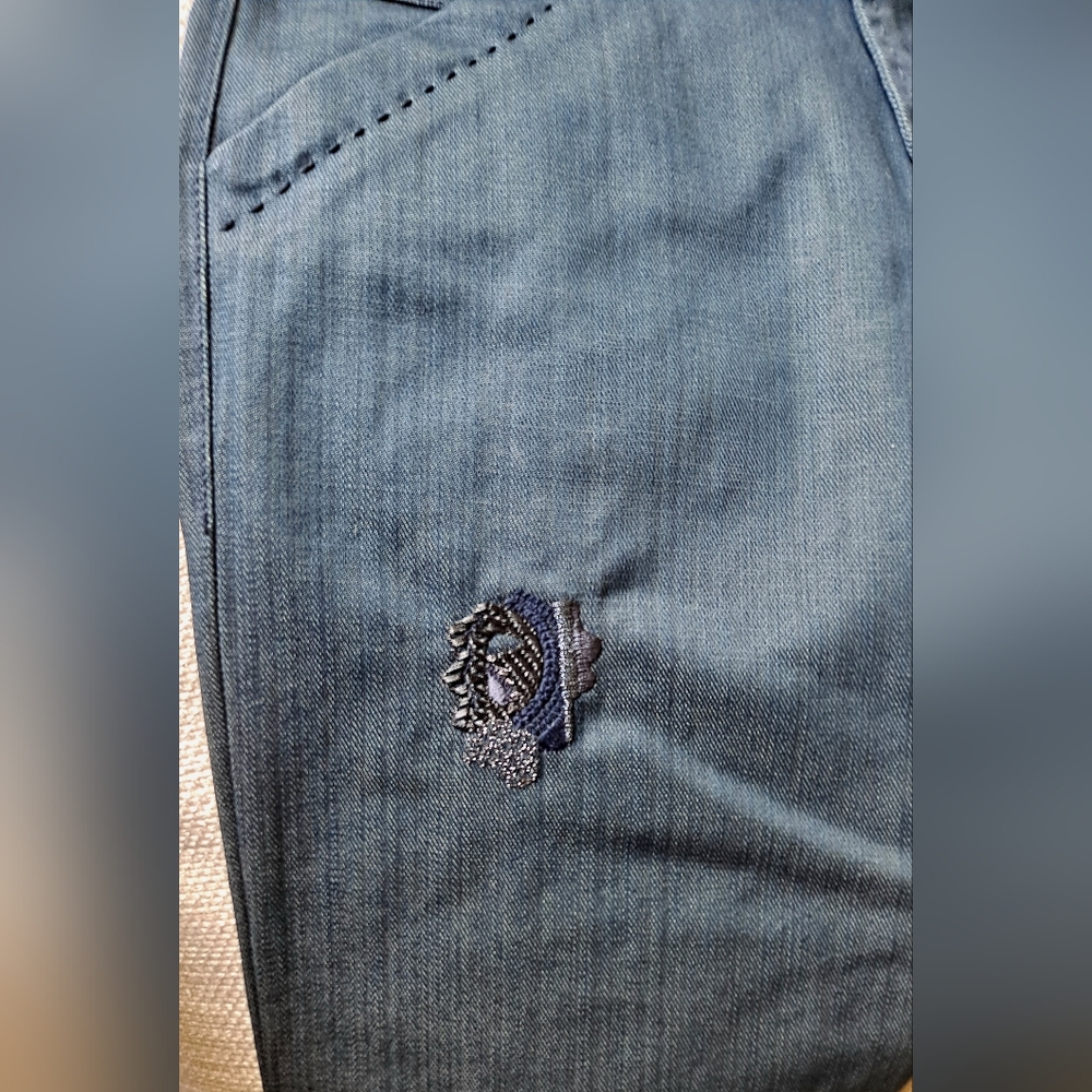 Chloe Waxed Jean. Straight Leg, Low Rise. Check Measurements For Size. - Picture 10 of 13